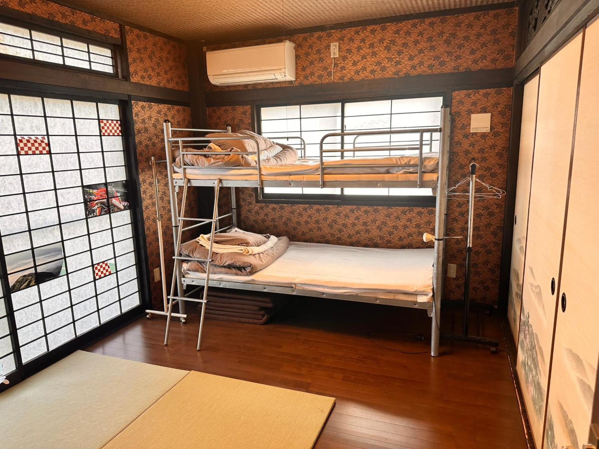 Guesthouse Tiga Kumamoto Bagian luar foto